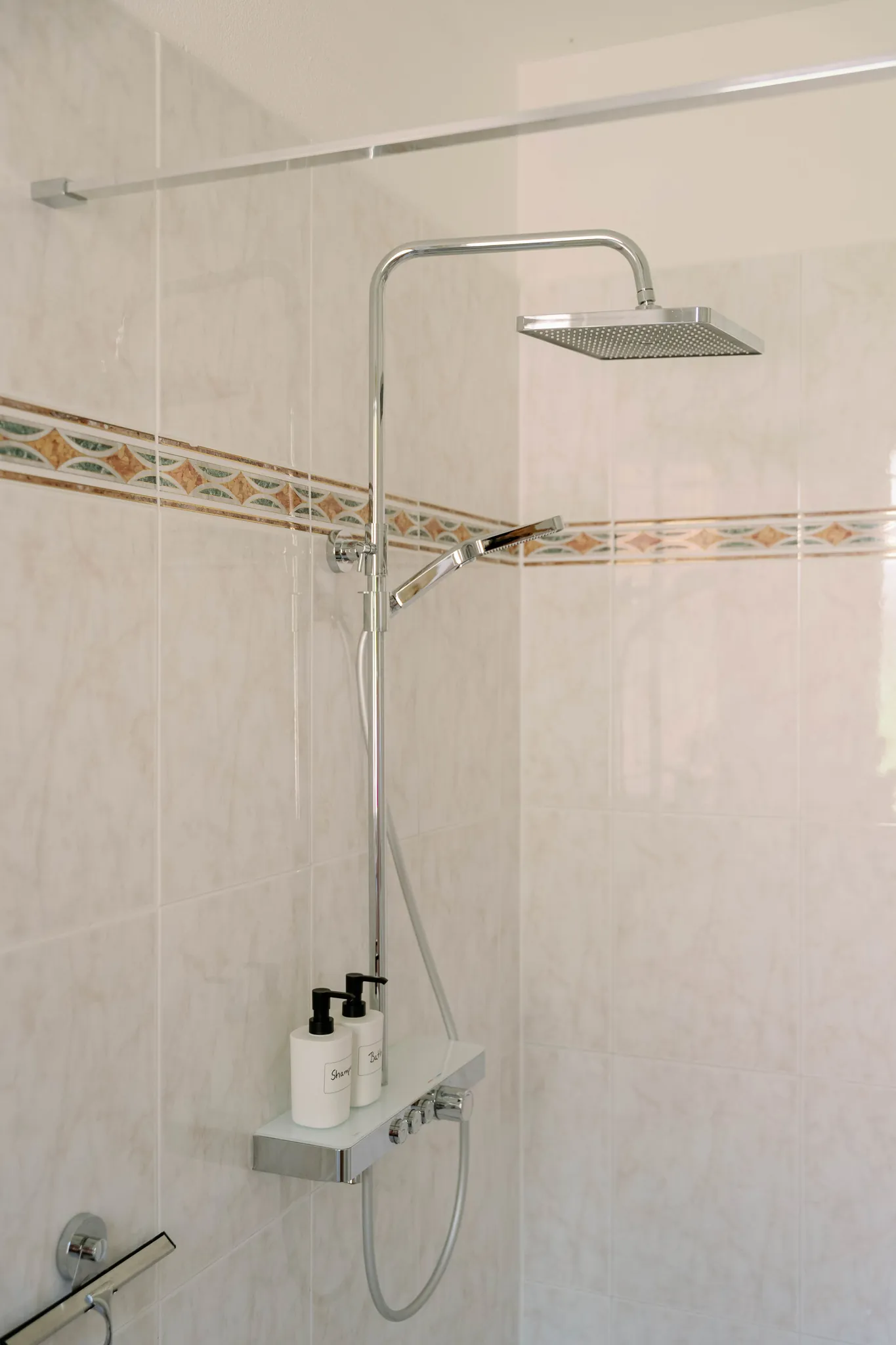 Bad 1. OG · Dusche – Cà de Sura