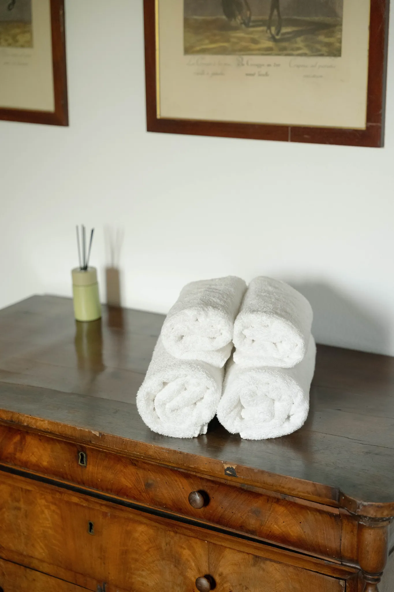 Schlafzimmer Lago · Detail (3) – Cà de Sura