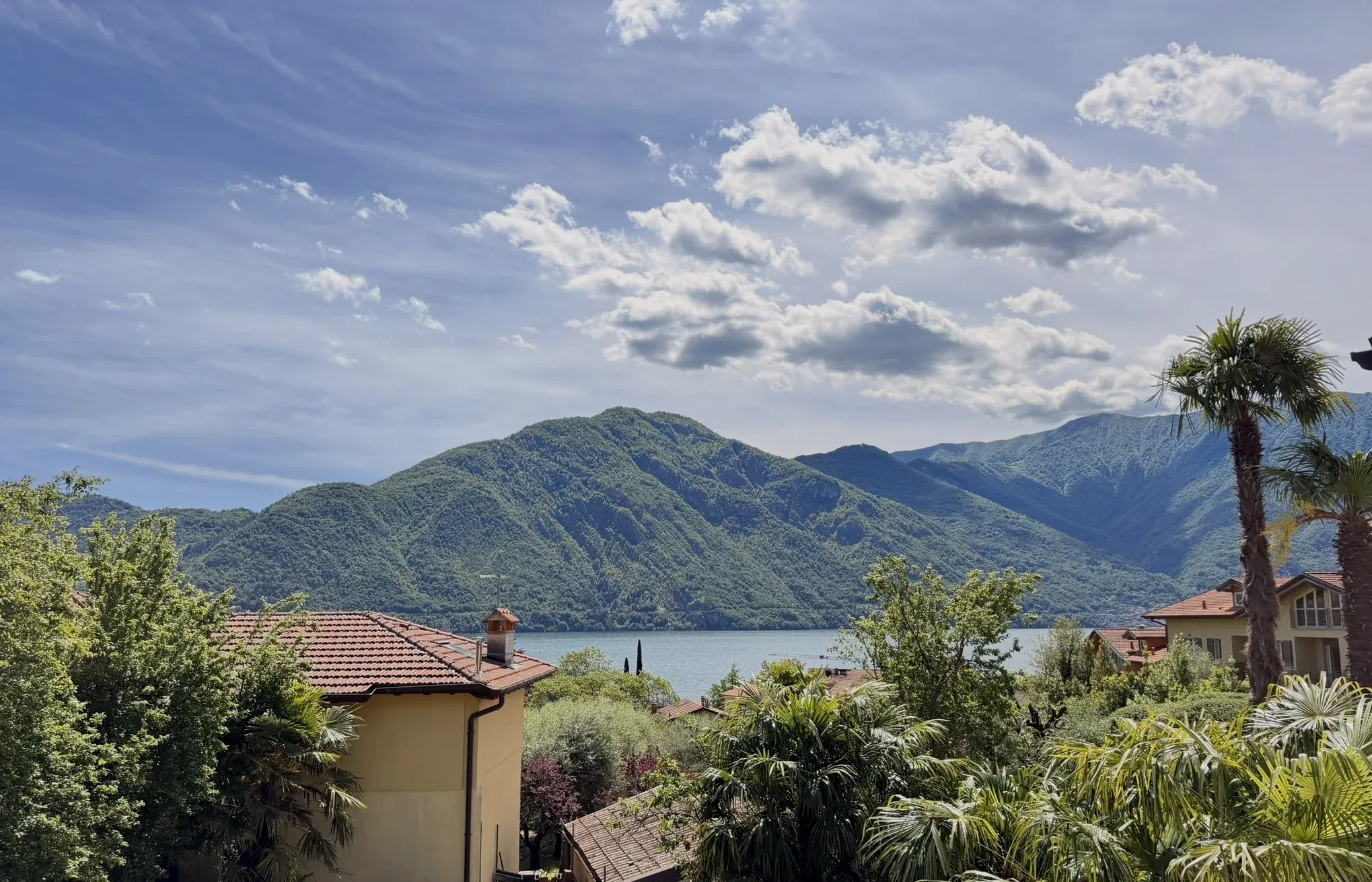 Panorama / Seeblick – Cà de Sura