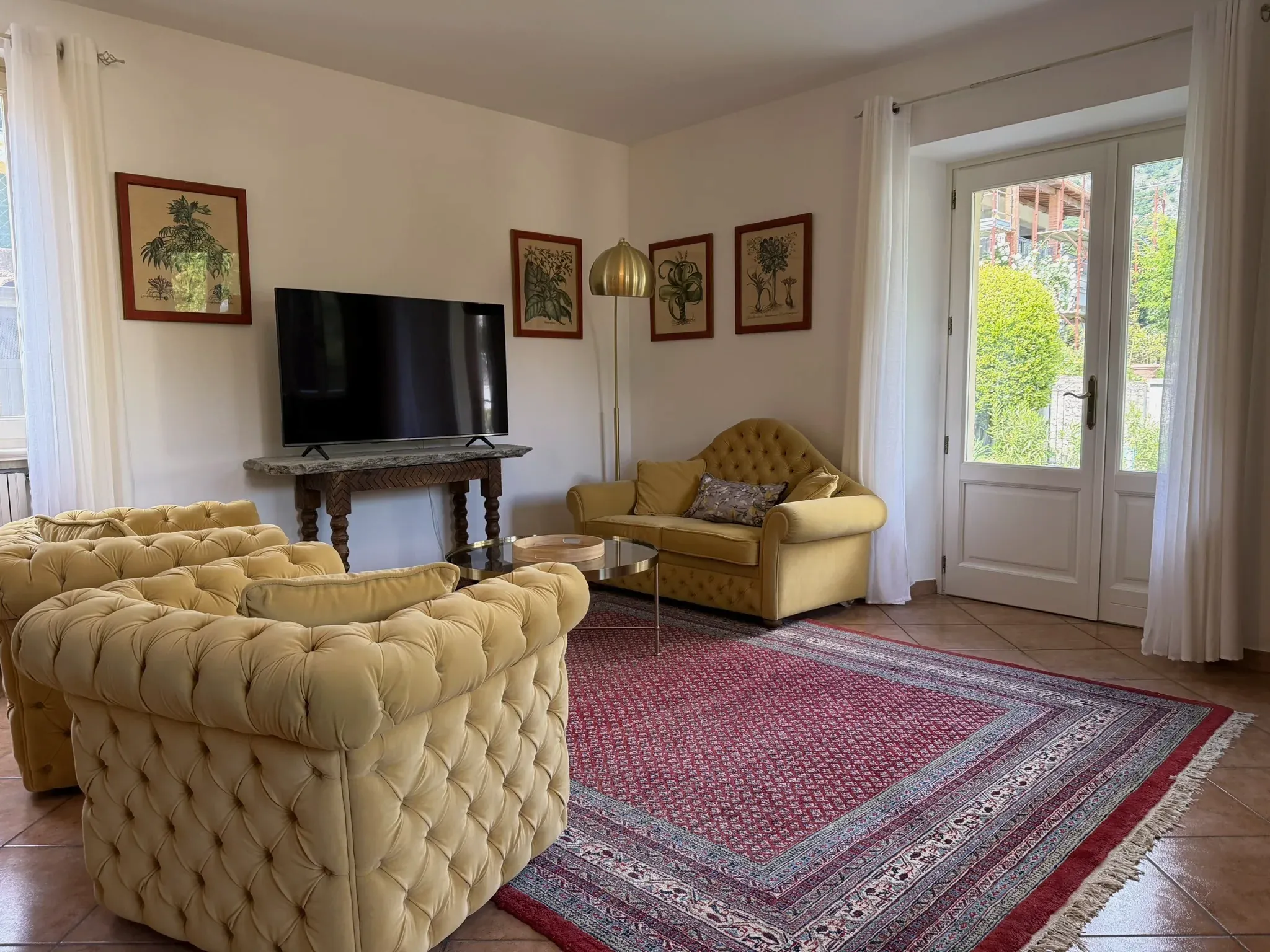 Wohnzimmer & Küche (8) – Cà de Sura